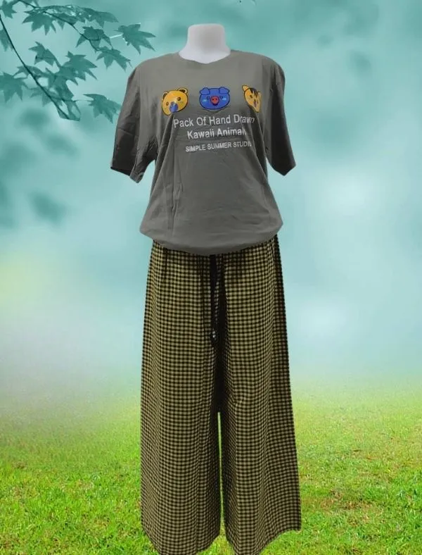 T-Shirt နဲ့ ဘောင်ဘီရှည်